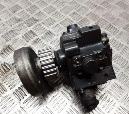 Audi A6 S6 C6 4F Fuel injection high pressure pump 0986437092 000461213485 059130851X