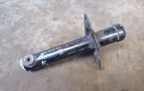 Audi A4 S4 B5 8D Front bumper mounting bracket 8D0807133A