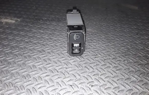 Mitsubishi Grandis Headlight level height control switch