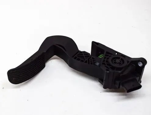 Mercedes-Benz Sprinter W907 W910 Accelerator throttle pedal A9103010200