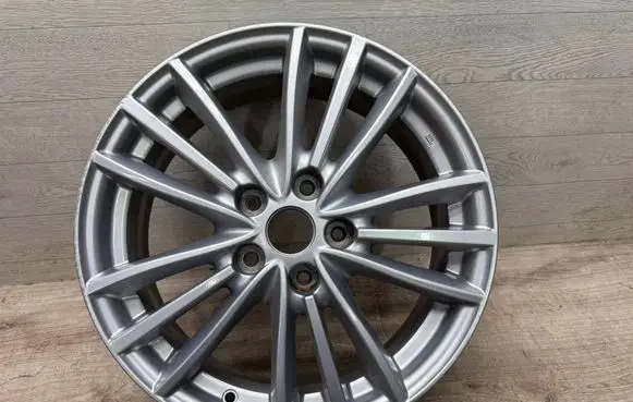 Suzuki SX4 S-Cross R17 alloy rim 43210-61M72