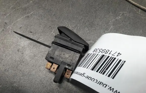 Volkswagen Golf II Hazard light switch