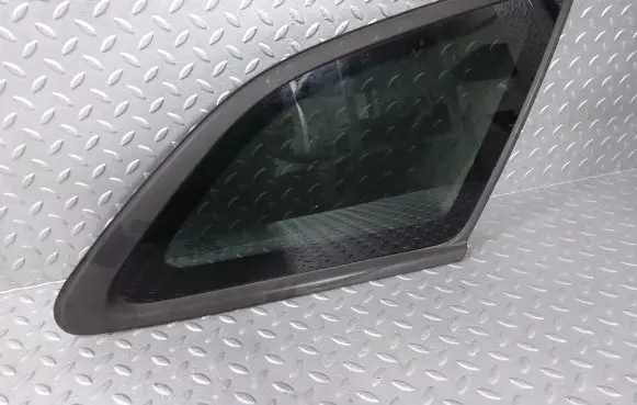 KIA Ceed Rear side window 87820A2510