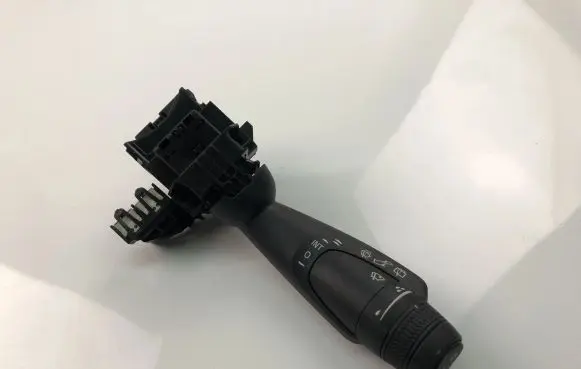 Volvo XC40 Indicator stalk 31481373