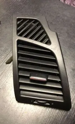 BMW 1 E81 E87 Dashboard side air vent grill/cover trim 7059188 51607059188