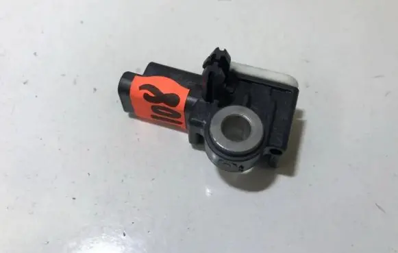 Peugeot 3008 I Airbag deployment crash/impact sensor 9663904980 0103943