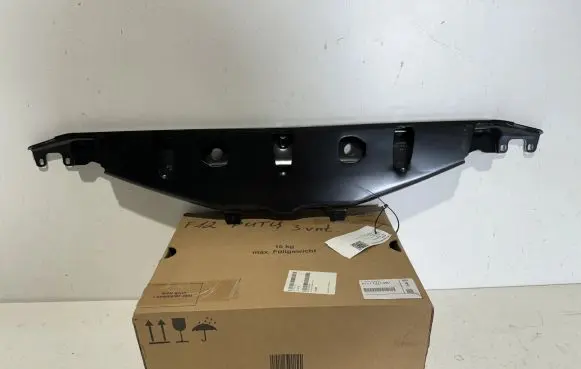 BMW 6 F06 Gran coupe Radiator support slam panel 51647267356