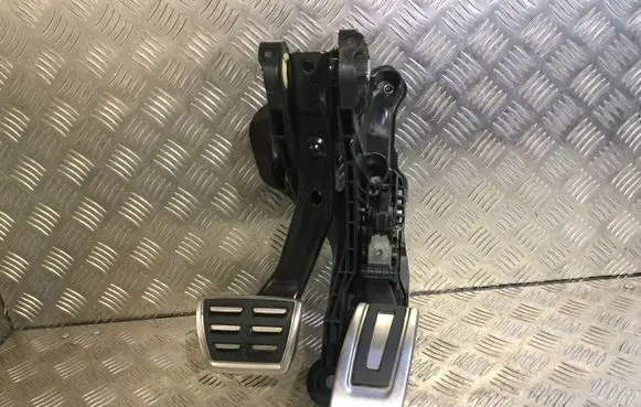 Cupra Born Accelerator throttle pedal