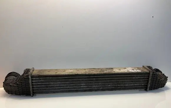 Mercedes-Benz E W211 Intercooler radiator A2115003902 3275377 2115003902