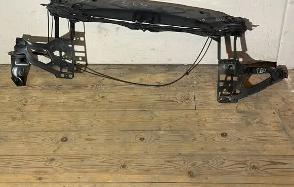 BMW 5 E60 E61 Radiator support slam panel