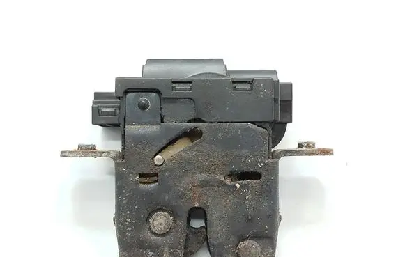 Renault Laguna II Tailgate/trunk/boot lock/catch/latch 8200295641 190105