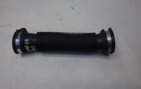 Renault Megane III Air intake hose/pipe