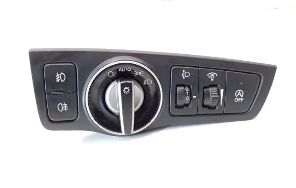 Hyundai i40 Light switch 933003Z200