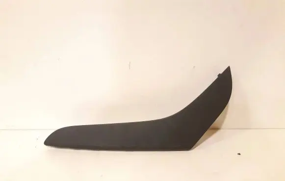 Volkswagen PASSAT B6 Rear door handle trim 3C4867372A