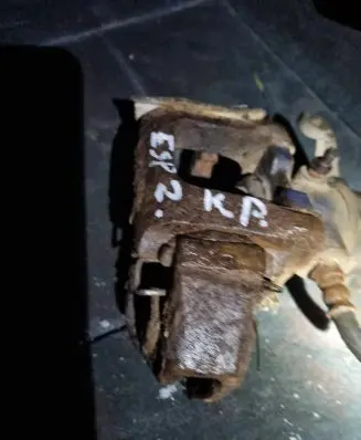 Renault Espace II Rear brake caliper