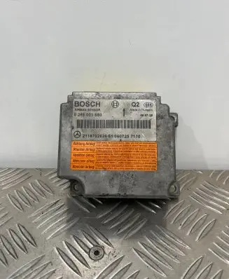 Mercedes-Benz CLS C219 Airbag control unit/module 0285001880