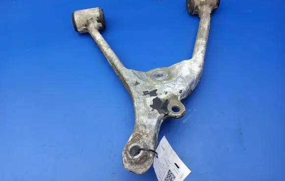 Mercedes-Benz ML W163 Rear upper control arm/wishbone 46A120312
