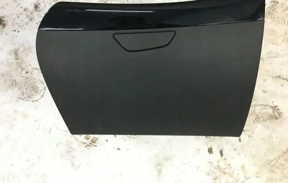 Renault Captur Glove box 685000520R