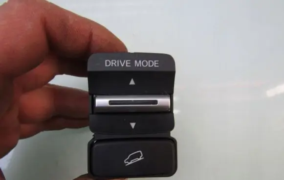 Honda HR-V Other switches/knobs/shifts M85435