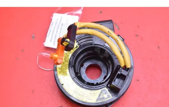 Toyota Avensis Verso Airbag slip ring squib (SRS ring) 