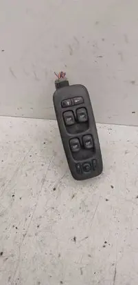 Volvo S60 Electric window control switch 8682949