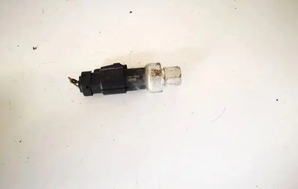 Ford Focus Air conditioning (A/C) pressure sensor 6f93-19d594