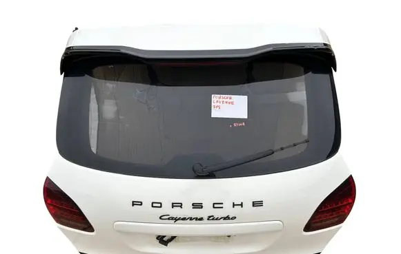 Tailgate/trunk/boot lid