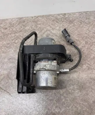 BMW iX2 (U10) Vacuum pump 6880628