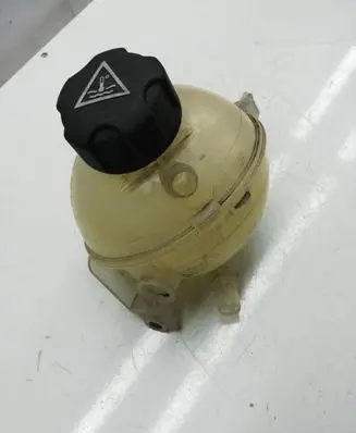 Peugeot 5008 Coolant expansion tank/reservoir 9684527680 965431078 965442968
