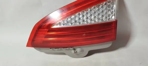 Ford Mondeo MK IV Tailgate rear/tail lights 7S7113A602B