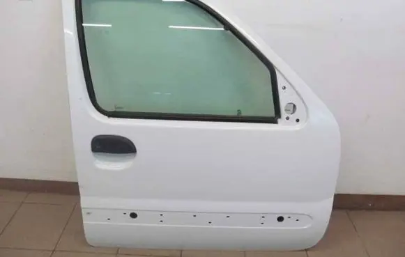Renault Kangoo I Front door 2052