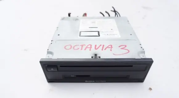 Skoda Octavia Mk3 (5E) Navigation unit CD/DVD player 5E0035820A