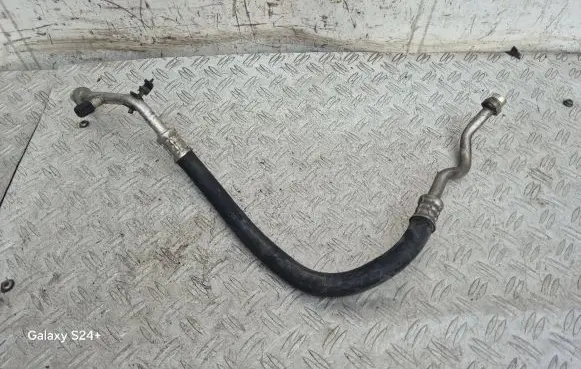Renault Megane III Air conditioning (A/C) pipe/hose 924540919