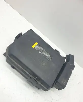 Chevrolet Volt II Fuse box set 8639800000000U 84016065 812461952