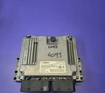 Peugeot 308 Engine control unit/module 0281035332 9818703480 9830225780