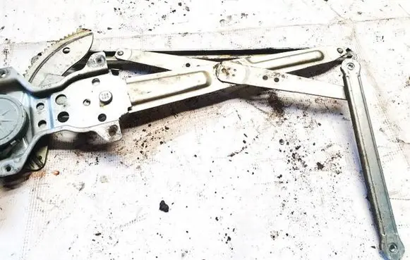 Suzuki SX4 Sliding door window regulator with motor