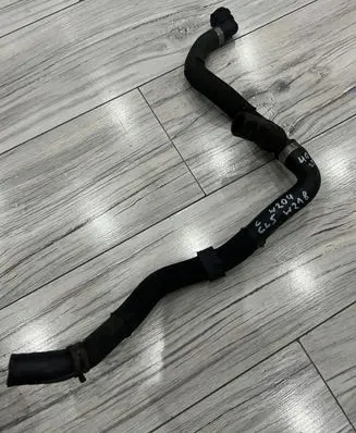 Mercedes-Benz C W204 Engine coolant pipe/hose A2048308496