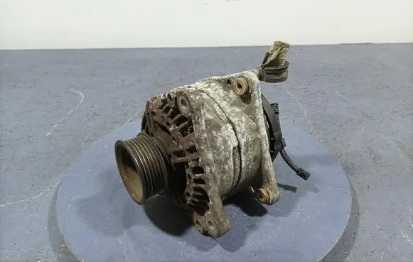 Volkswagen PASSAT B5.5 Generator/alternator 074903025K