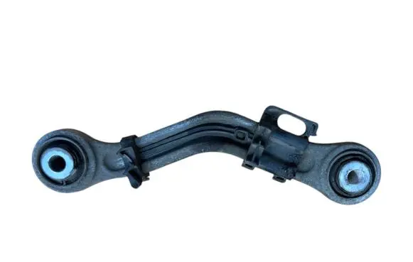Rear control arm