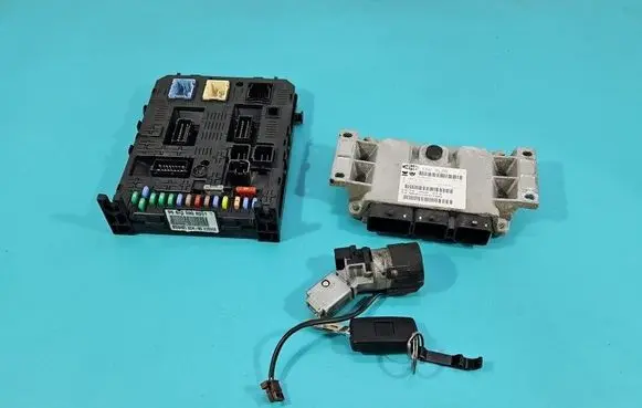 Citroen C4 Grand Picasso Engine control unit/module ECU IAW6LPB IMPRK1558463