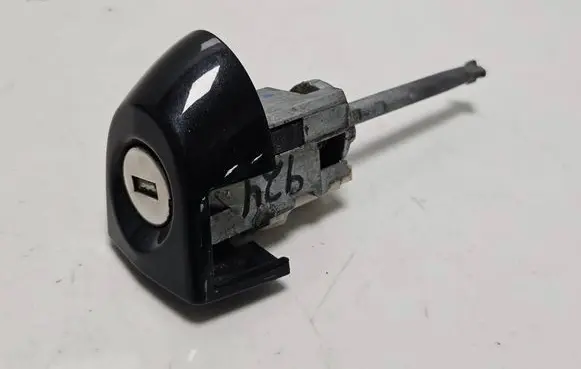 BMW X6 M Front door lock (next to the handle) 7212875 E9X13