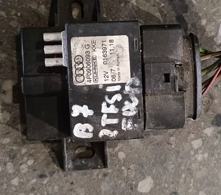 Audi A4 S4 B7 8E 8H Fuel injection pump control unit/module 4F0906093G 0163971