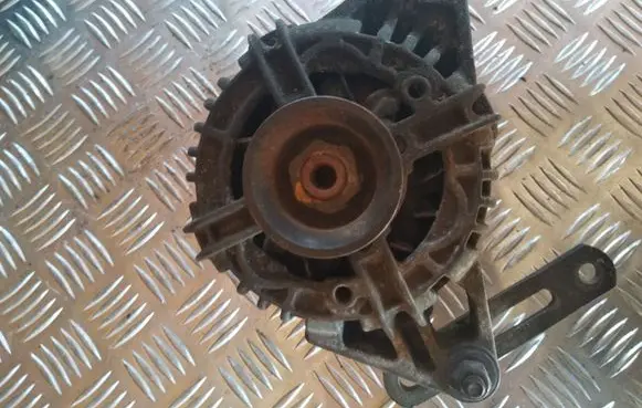 Skoda Fabia Mk1 (6Y) Generator/alternator F00M145237 047903015Q 0124315014183