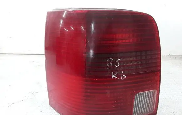 Volkswagen PASSAT B5 Rear/tail lights 3B9945111F