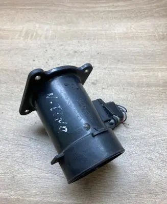 Nissan X-Trail T30 Mass air flow meter 22680AW400