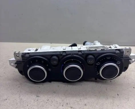 Ford Focus Climate control unit 7M5T19980AA