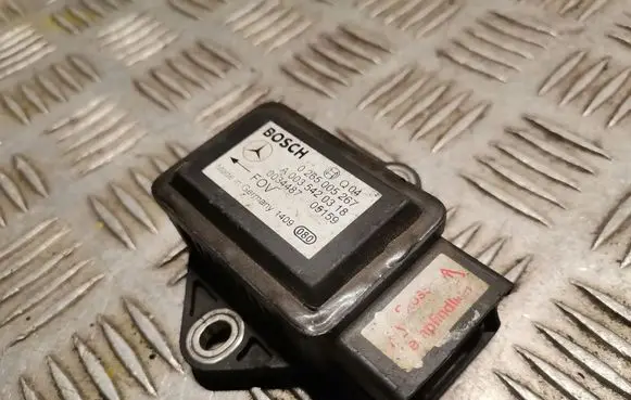 Mercedes-Benz A W169 Yaw turn rate sensor 0035420318