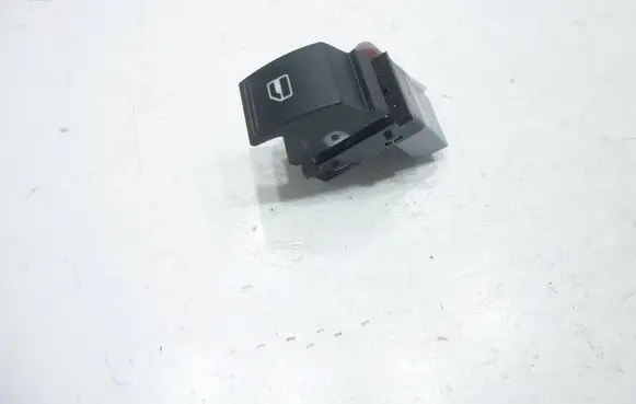 Volkswagen Golf Plus Electric window control switch 7L6959855B 066701S