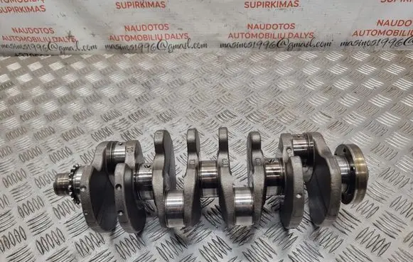Volkswagen PASSAT B6 Crankshaft 038Q