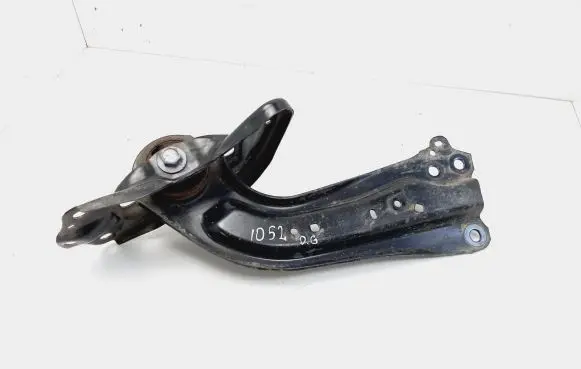 Toyota C-HR I Rear control arm